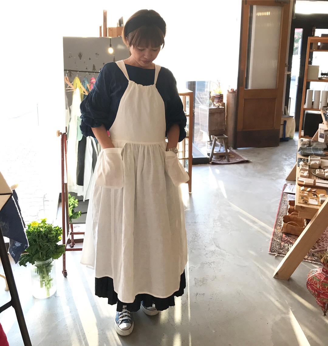 totto TABLIER★黄川田としえ★リネン★エプロン totto TABLIER（tottoタブリエ） WEB受注のお知らせ☆期間限定
